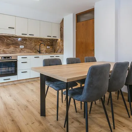 Apartma Bistr'ca דירה