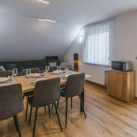 Apartma Bistr'ca * בוהין