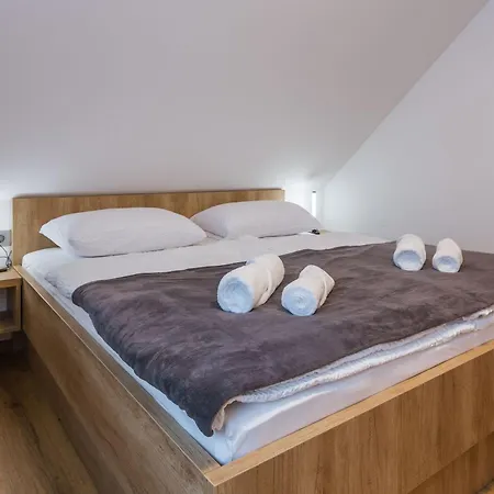 Apartma Bistr'ca בוהין